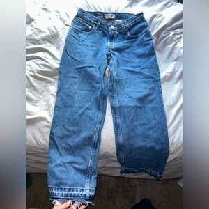 Vintage Levi’s 550 dark wash jeans